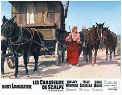 Le Chasseurs de Scalps = The Scalphunters lobby card