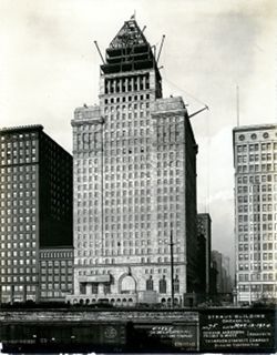 Straus Building