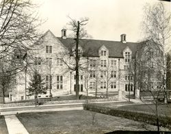 Indiana University Commerce & Finance Building