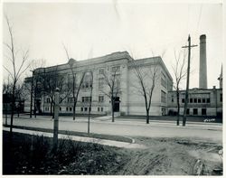 Farragut School