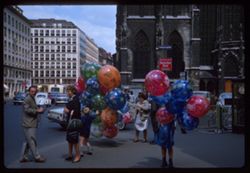 3 Balloon sellers at corner of Stephansplatz