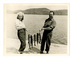 Jack and Barbara Howard (née Balfe) posing with caught fish