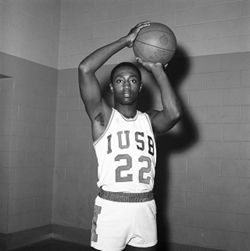 IU South Bend men's basketball player (number 22), 1971-10-28