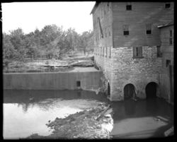 Old mill at Terre Haute, New Harmony trip