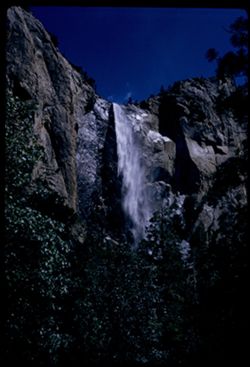 EK Cl Top of Bridal Veil Fall Yosemite