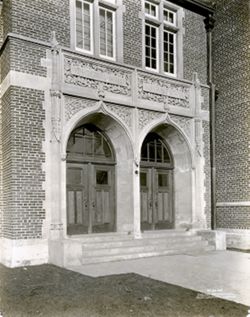 Roosevelt School