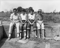 Group photo at excavation