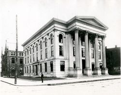 Floyd County Courthouse