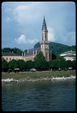 Evangelische Kirche is on Schwarz strasse but faces the Salzach Salzburg X