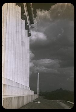 40 - N- 19 Lincoln Memorial & Wash. Mon.
