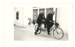 Roy Howard on tandem bike 2