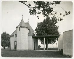 DesLoges residence