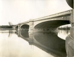 30th St Bridge, Riverside Park