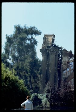 Wrecking Columns of Old Palace