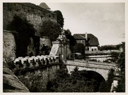 Moat to Coburg Castle