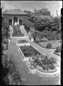 Irwin Gardens, view from east to west, center