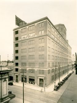 Bayuk Cigar Factory