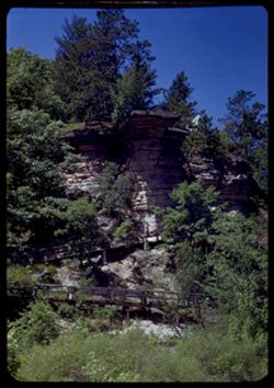Dells of Wisconsin river near Stand Rock