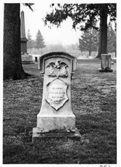 No entry in ledger for this grave marker, but same marker as image 353.