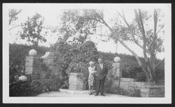Lida Carmichael and Edwin Carmichael at Charing Cross, California.