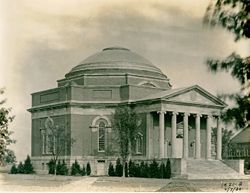 Hendricks Memorial Chapel