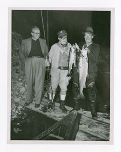 Roy Howard and others fishing