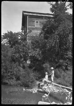 Mill at Brewersvill, perp. with children at edge