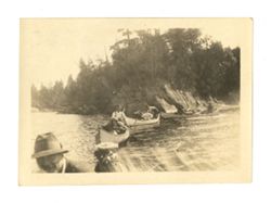 Groups in canoes