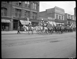 Buffalo Bill parade--Indians