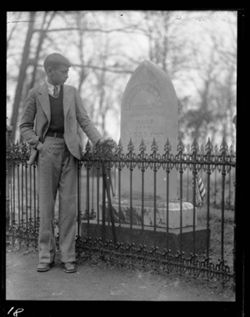 Rex King at Nancy Hanks Lincoln grave