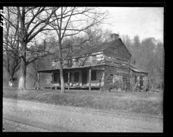 Old McGaw cabin on Columbus-Nashville road