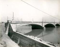Michigan St Bridge