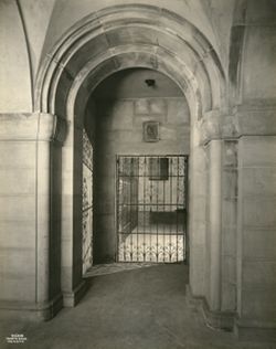 Paulist Fathers Church - Interior
