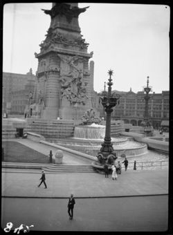 View of Soldiers' and Sailors' monument, drinkers at buffalo fountain