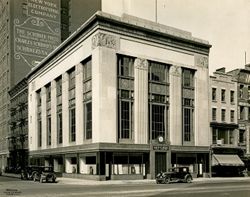 Manufacturers' Trust Co. Bldg.