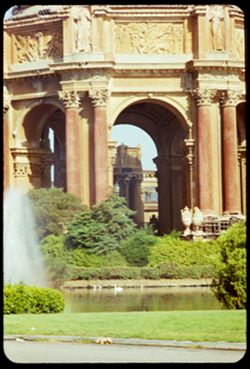 Palace of Fine Arts in morning