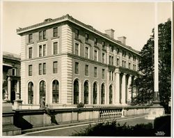 Columbia University - School of Business