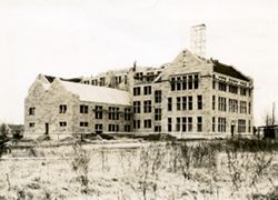 Evansville College