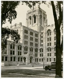 University of Chicago - Medical Group Buildings