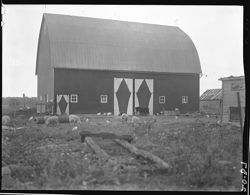 Barn with oddly painted doors, Ohio