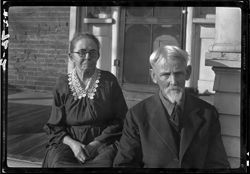 Mr. and Mrs. Smith Lewis, closeup, on porch (neg. mislabeled 71-2)