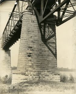 Ohio River Bridge - L & N RR