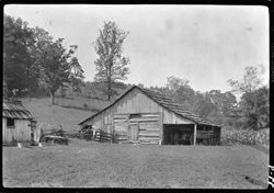 Old barn at Jim Yoder's