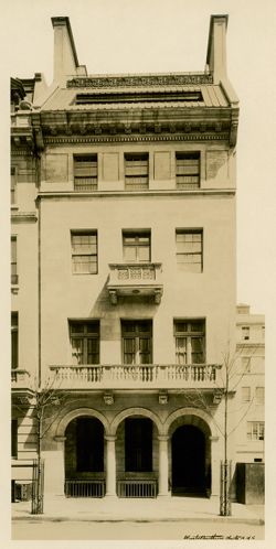Morris Residence