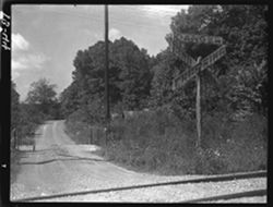 Railroad crossing, Fruitdale