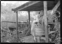 Woman washing, Pineola