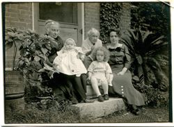 Rebecca Wylie(4 Generations), Family