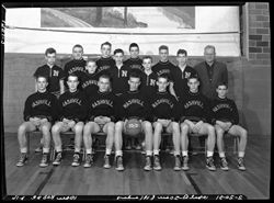Basketball team at Nashville High School