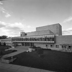 South exterior of Northside Hall at IU South Bend, 1973