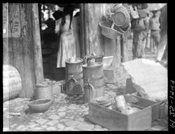 Market at Zimapan, pulque containers